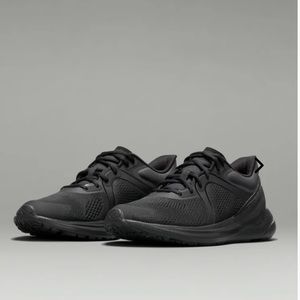Lululemon blissfeel women’s running shoe